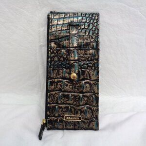 Gorgeous Brahmin Credit Card Holder in Croc Embossed Agate